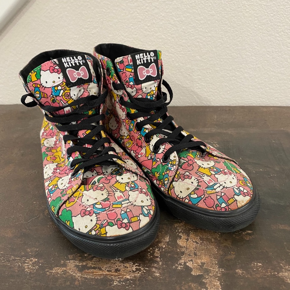 Vans Hello Kitty Size 8